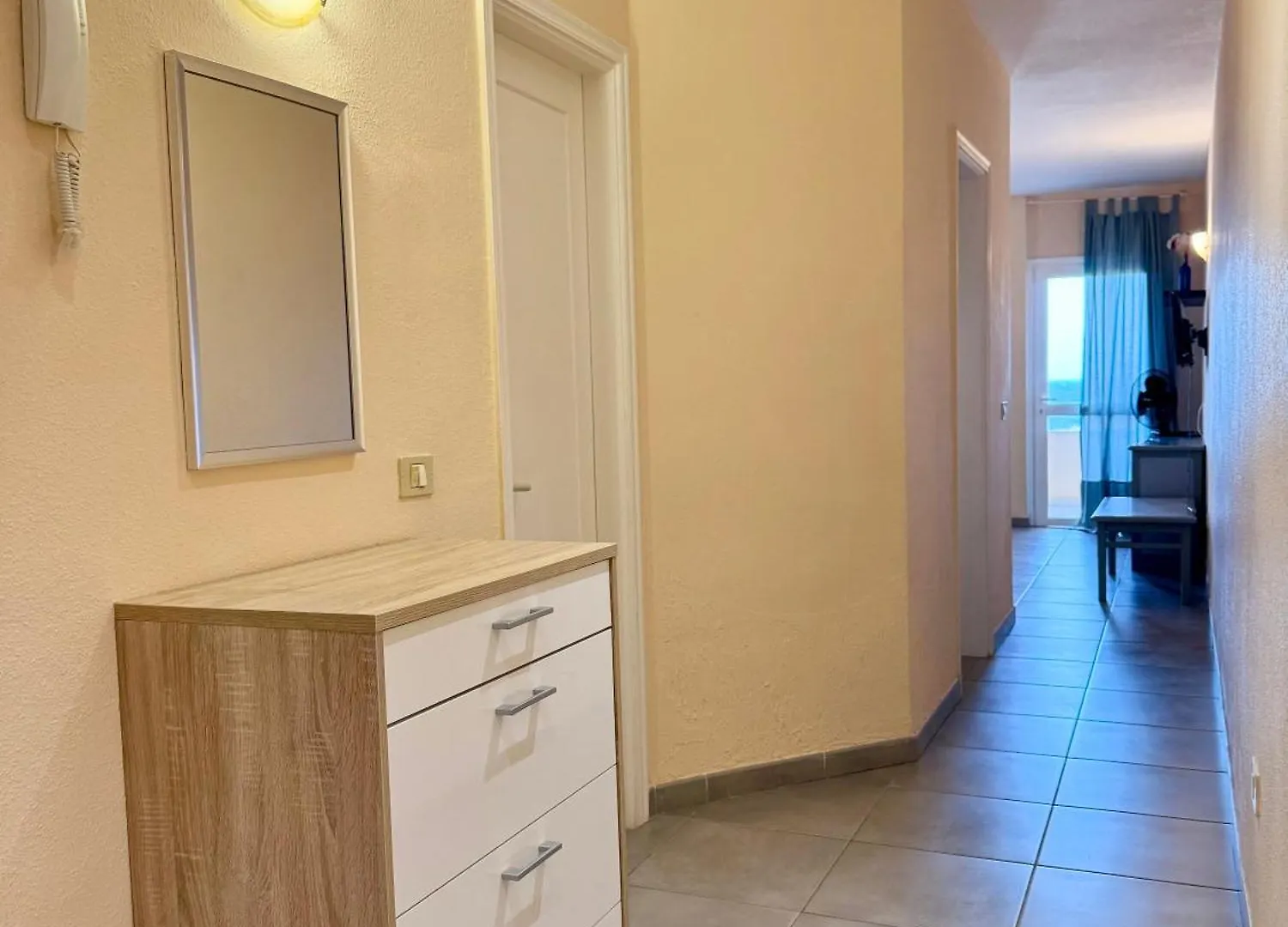 Oceanside Apartment In El Medano ספרד